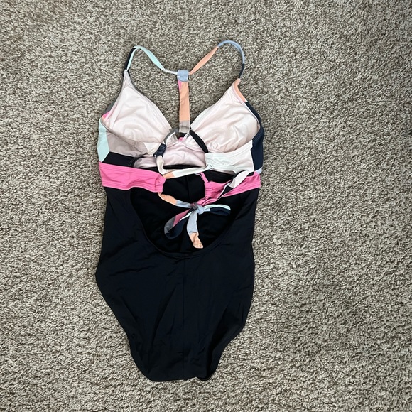 Carve Designs Dahlia One-Peice Swimsuit, size small - Picture 2 of 3